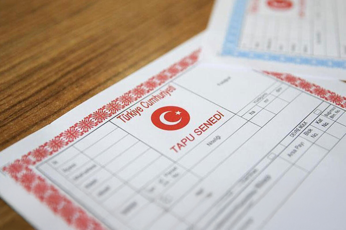 Aile İçi Tapu Devri Nedir? Nasıl Yapılır?